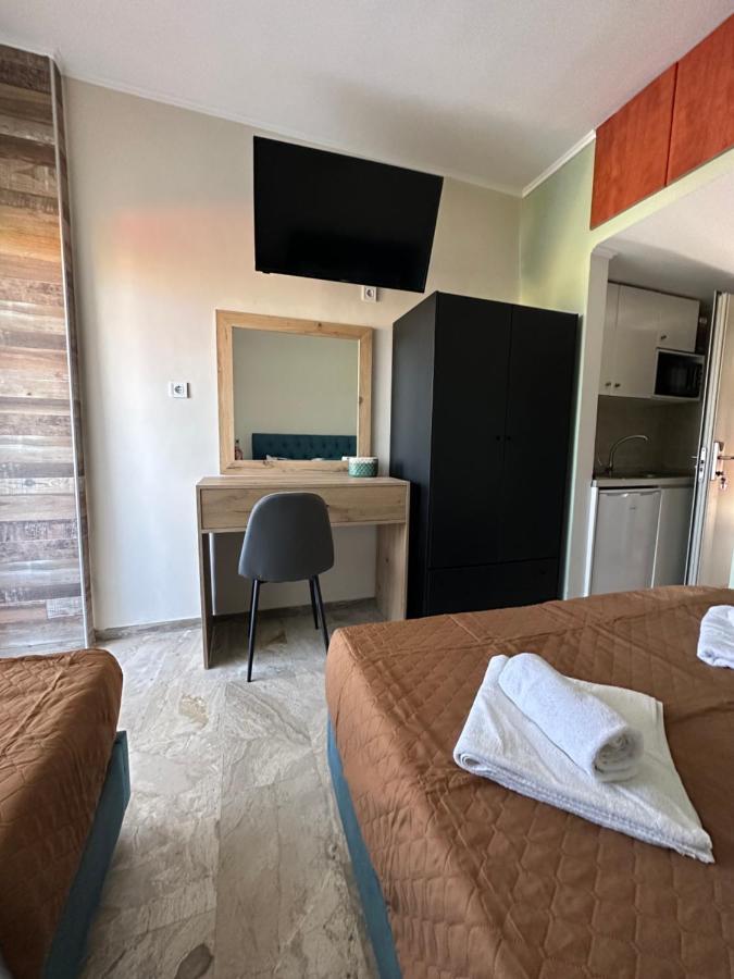 Hotel Palmera Сарти Экстерьер фото